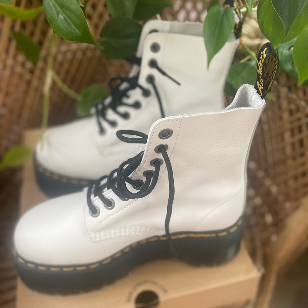 1460 Pascal Max Doc Martins